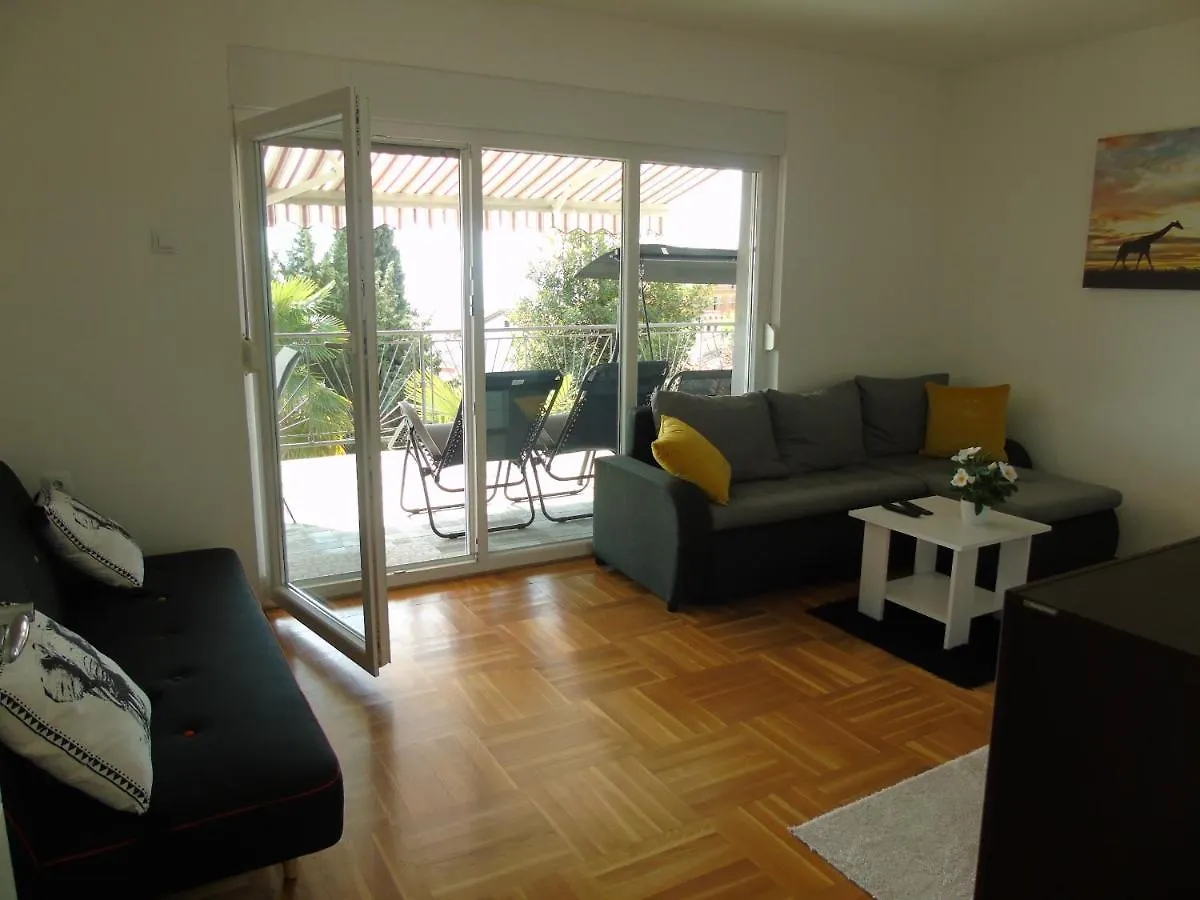Apartment Ella, Opatija